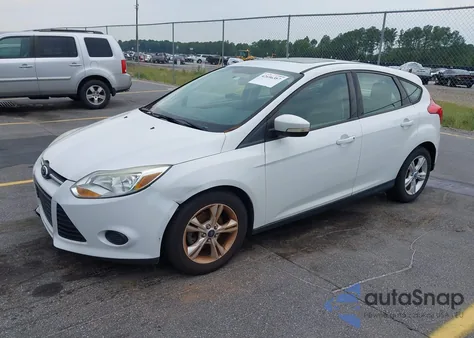 2013 Ford Focus Se z USA, uszkodzony, nr VIN 1FADP3K28DL203046